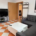 Vintage Parkside Apartment Kassel